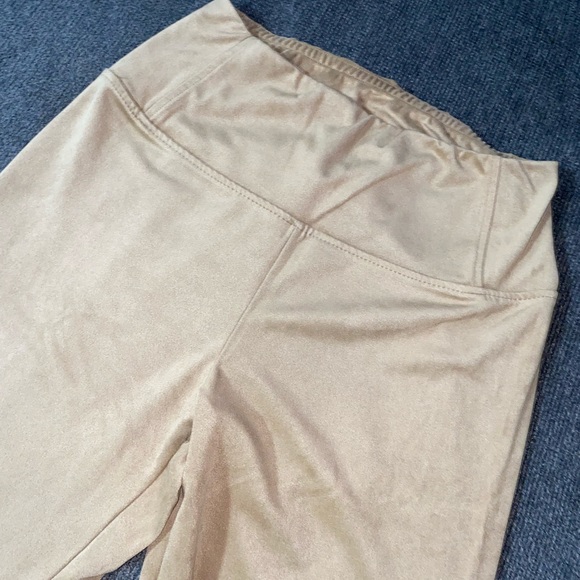 High waisted beige suede skinny pants - Picture 4 of 4